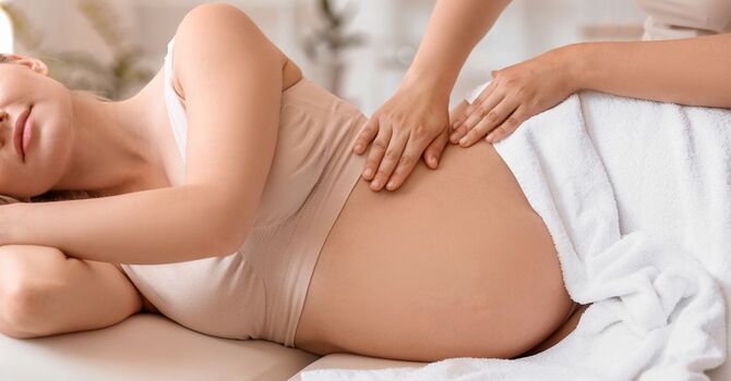 Prenatal Massage in London, Ontario: What to Expect and When to Book